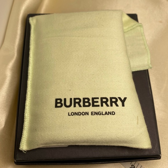 Burberry Wallet DustBag🔥NEW🔥Pistachio Green/Black LOGO/Foldover💚Bundle & Save - Picture 6 of 9